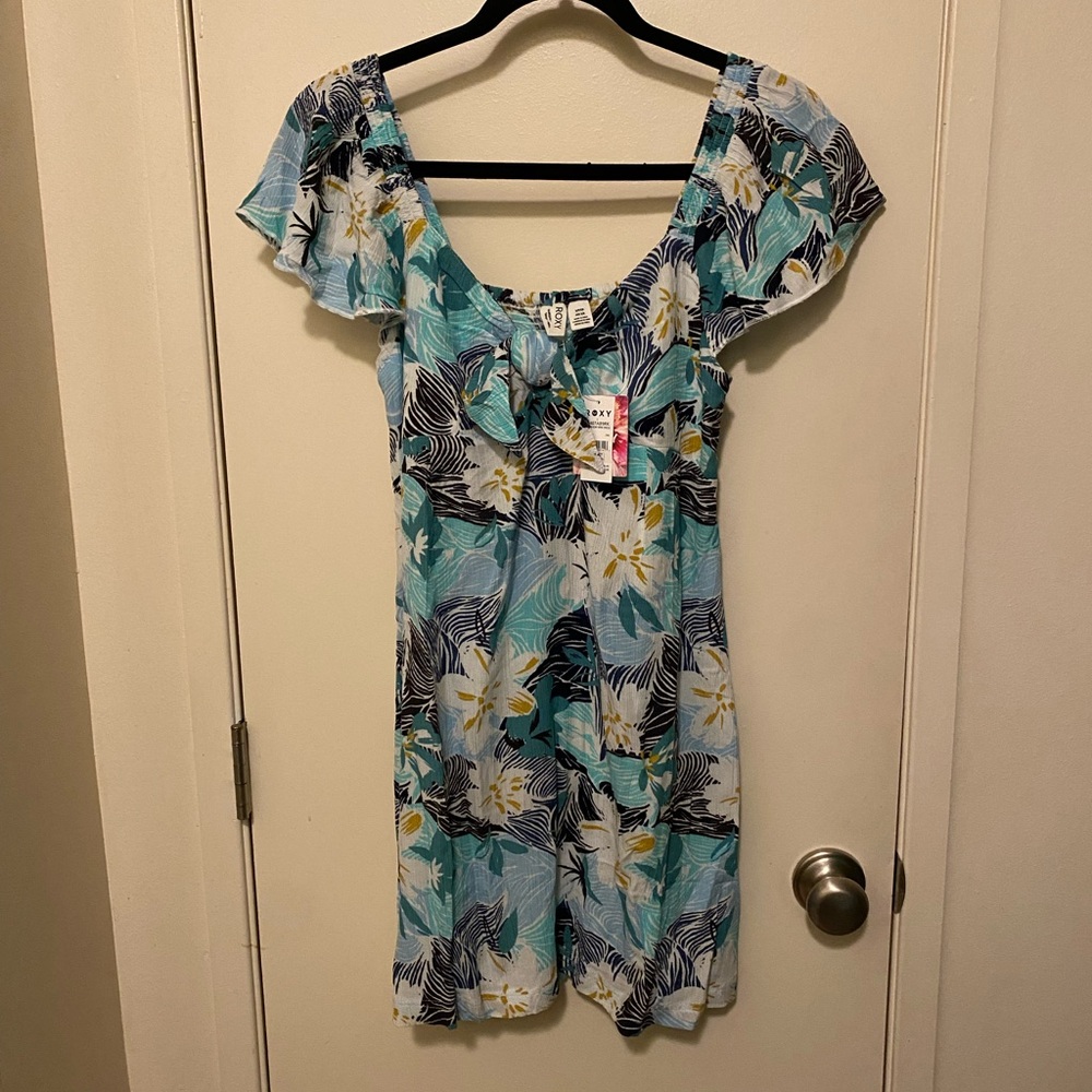 Roxy Tropical Floral Blouse in Blue and White